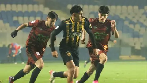 Imagen de Los cumplió feliz: Fernández Vial goleó a Hualpén en su semana aniversario