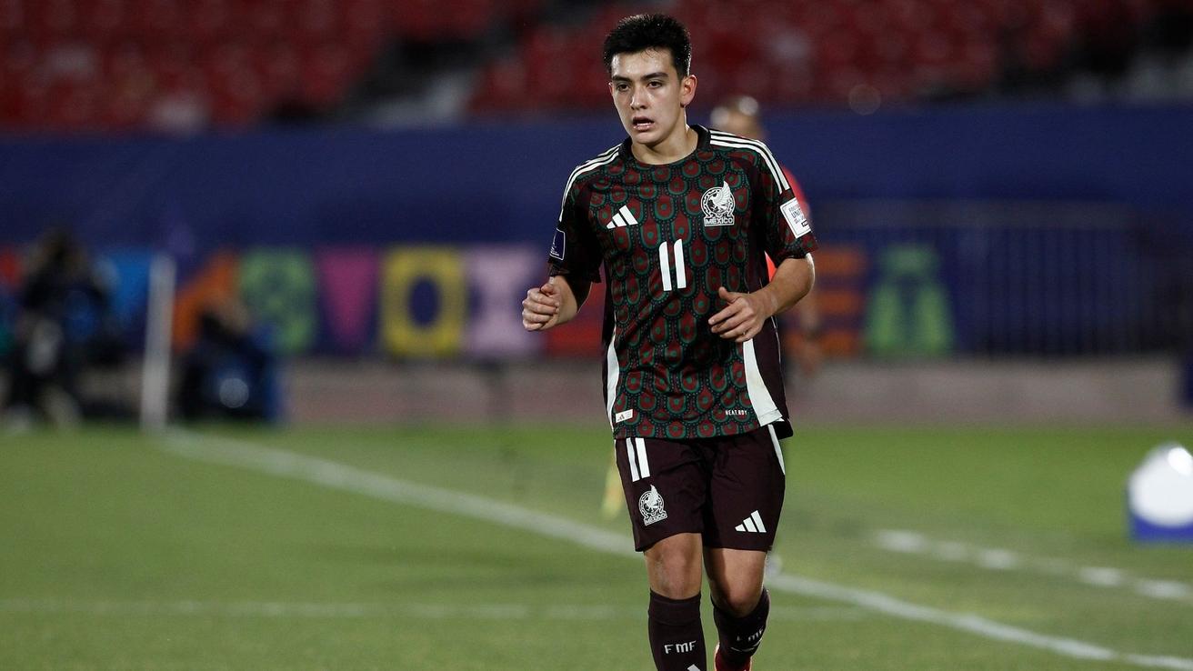 Con paso por Chile: Gilberto Mora es el futbolista más joven del Mundial 2026