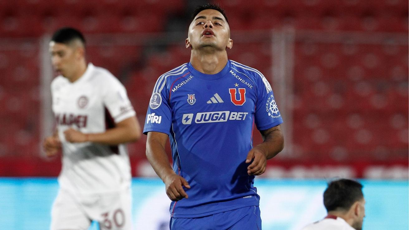 Nicolás Guerra fue sorprendido en partido de Universidad de Chile: ex jugador azul intentó ingresar lienzo