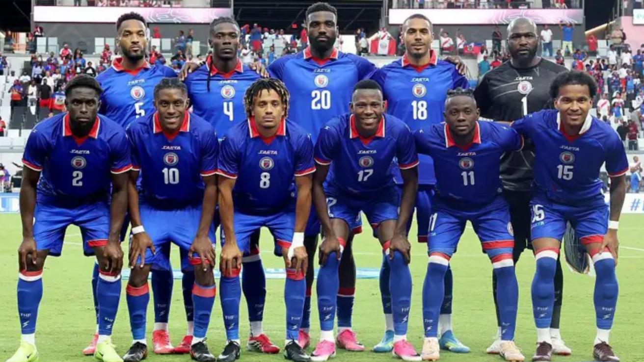 A pocos días de su debut en el Mundial 2026: FIFA obliga a Haití a modificar su camiseta por “contenido político”