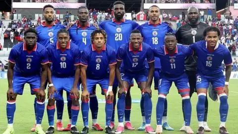 Imagen de A pocos días de su debut en el Mundial 2026: FIFA obliga a Haití a modificar su camiseta por "contenido político"