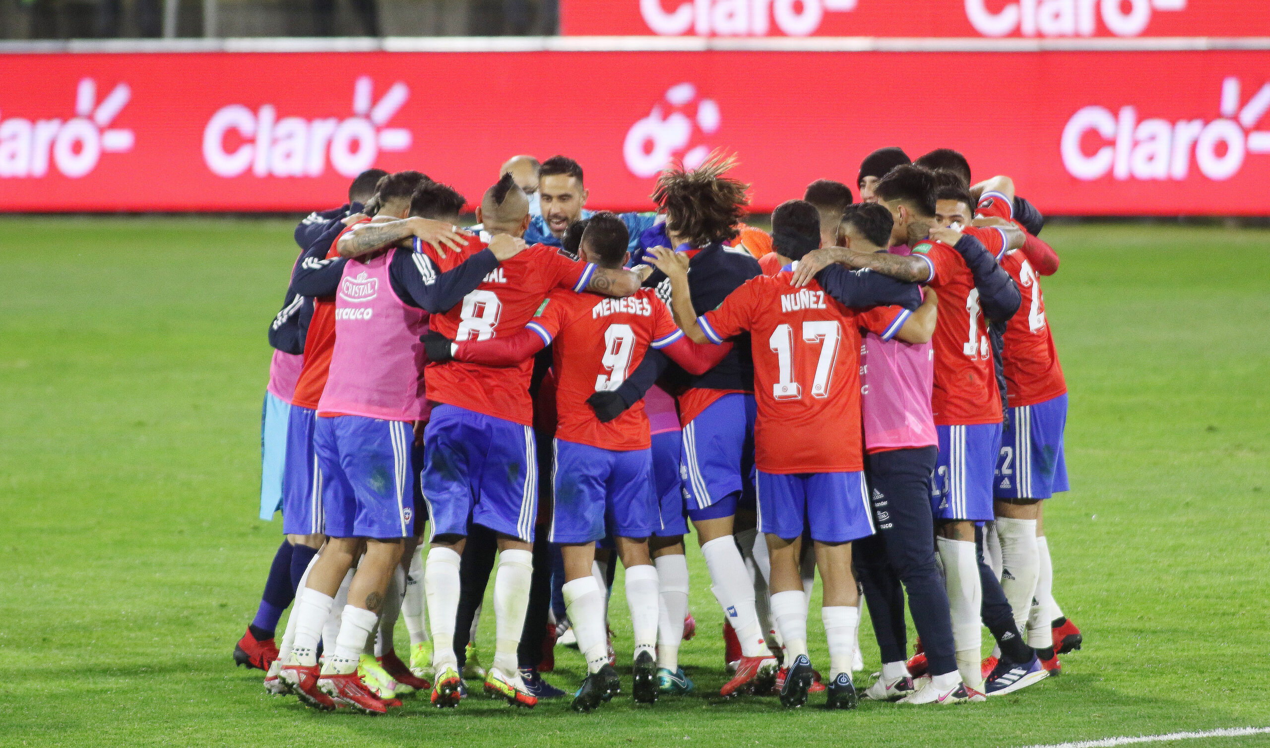 Mundialista con La Roja da un salto importante en su carrera: tiene nuevo club en el mercado de pases