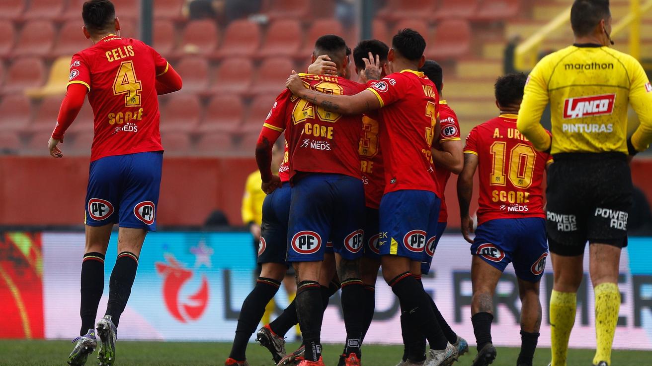 Unión Española se juega sus cartas en el mercado de pases con un viejo conocido para volver a Primera División