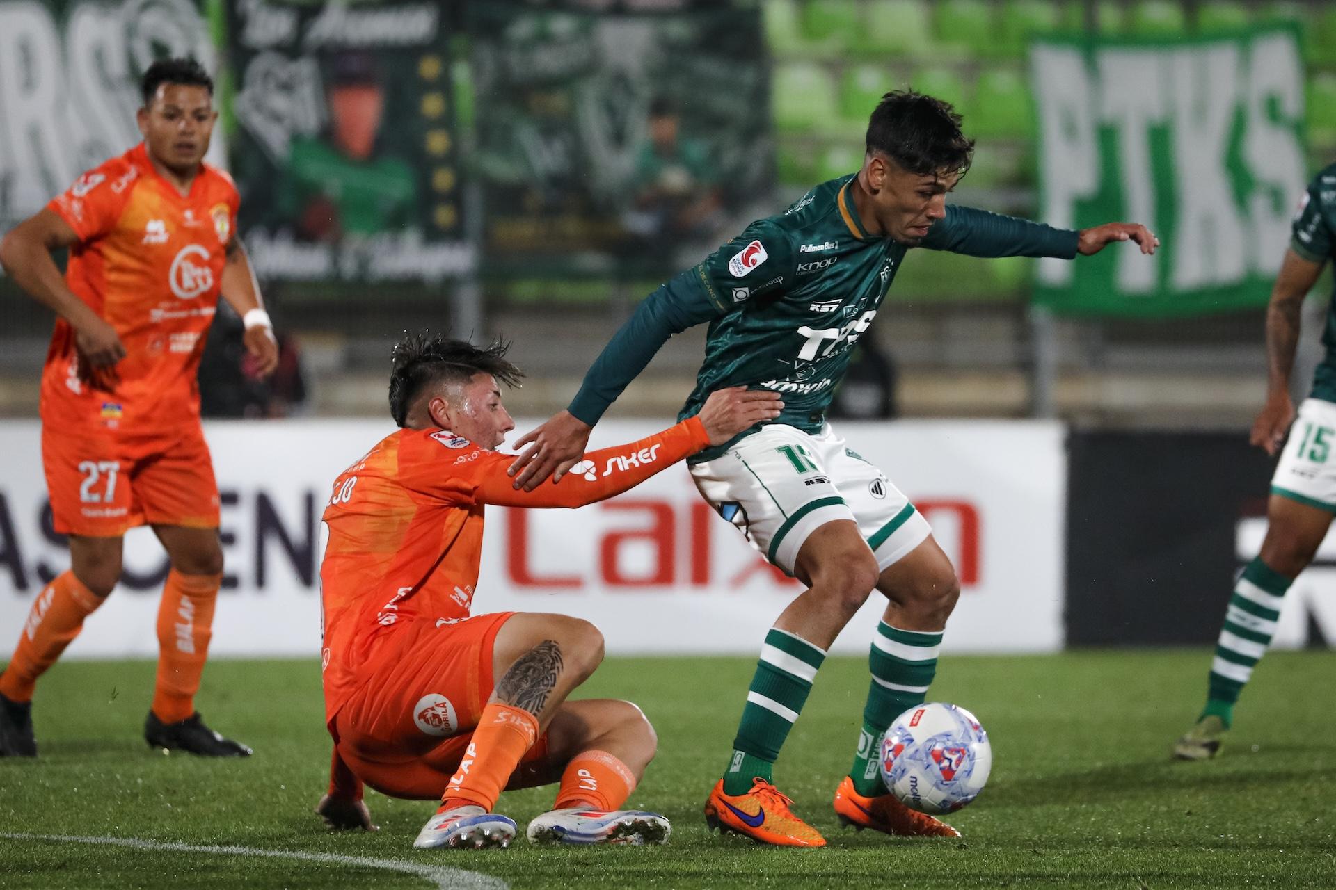La ANFP anuncia drástica medida: fútbol chileno totalmente suspendido por frente de mal tiempo