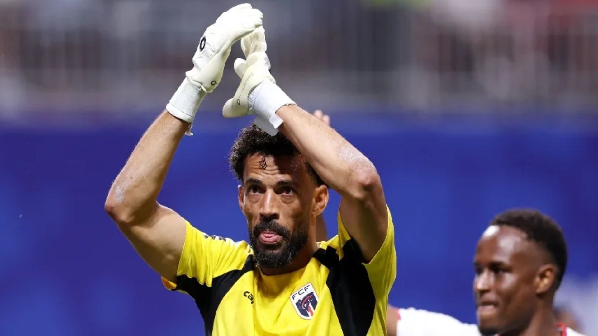 Vozinha a Colo Colo: revelan acuerdo total en el mercado de pases