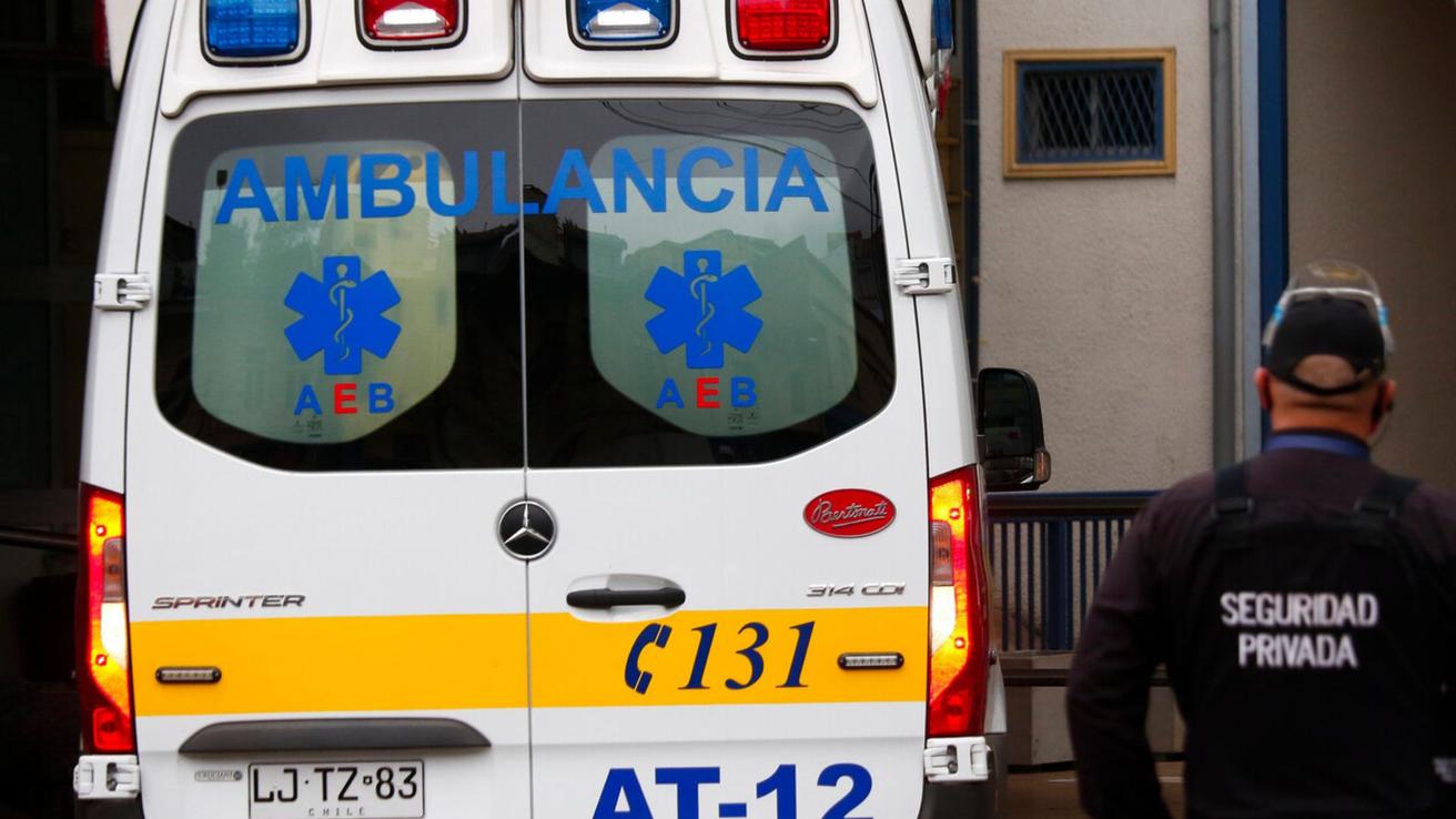 Indagan negligencia médica: Joven murió en la entrada del Hospital de Collipulli tras ser dada de alta