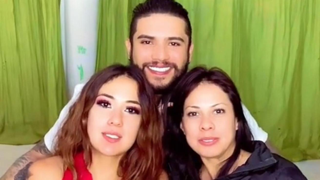 Comenzaron una relación poliamorosa: Mujer se enamoró de la amante de su esposo