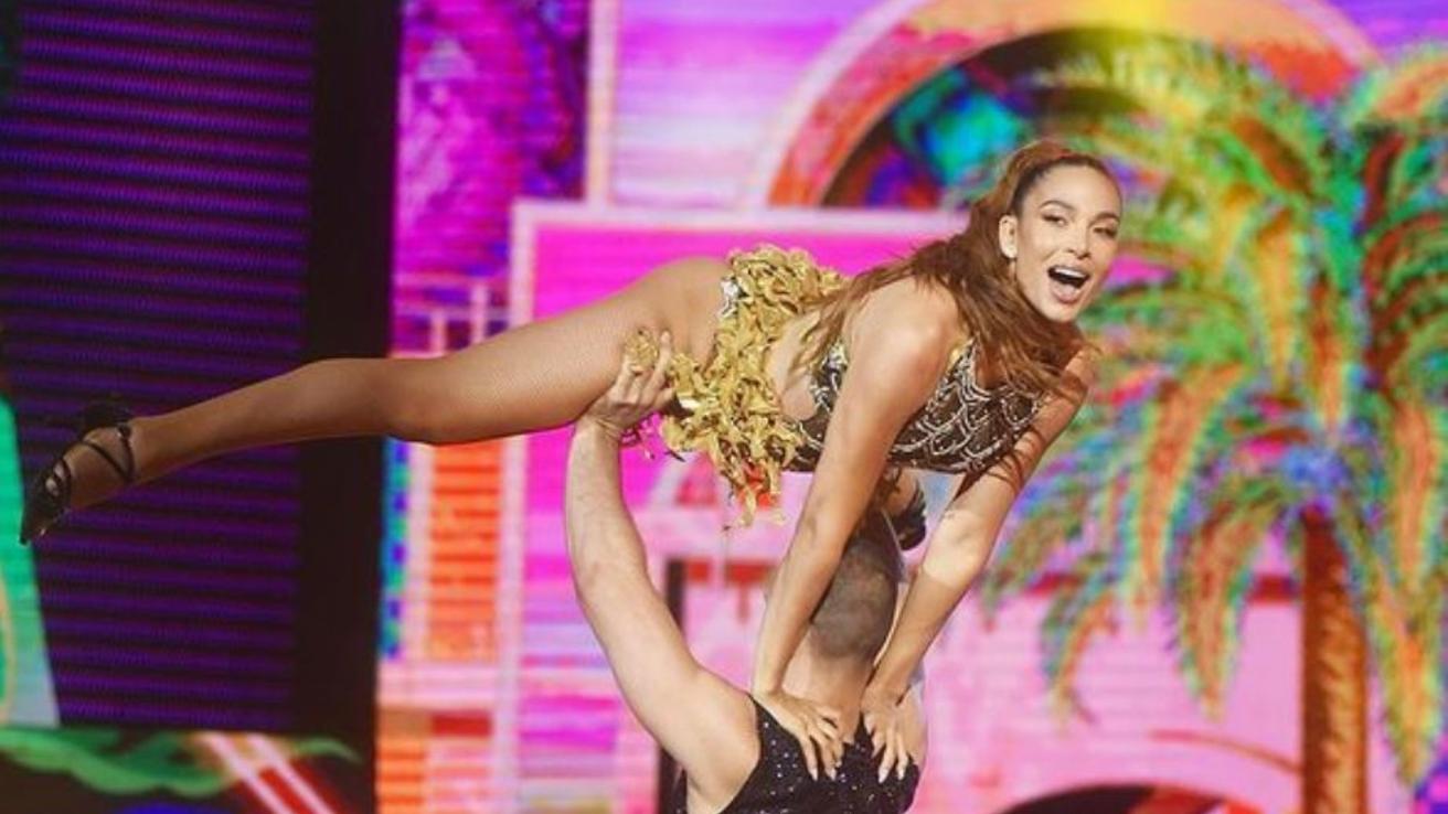 “En un acto muy valiente”: Lisandra habría renunciado a “Aquí se Baila” tras trifulca con un jurado